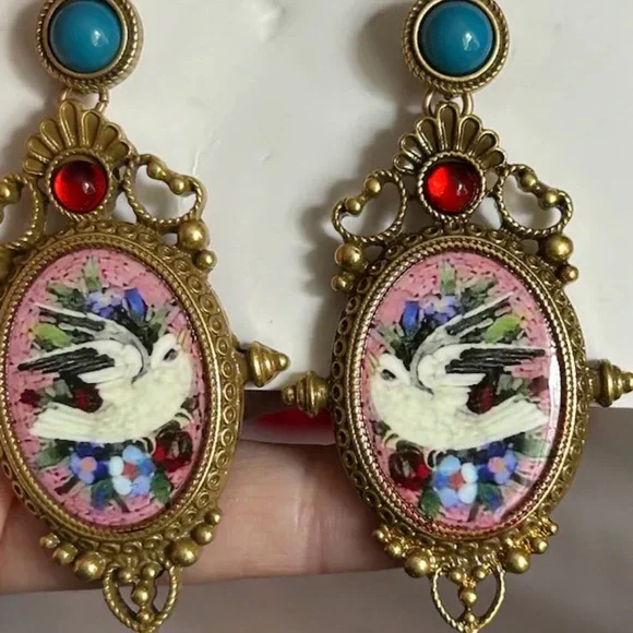 Vintage Style Dove Bird Baroque Earrings Micro Mosaic Style Floral Ornate NEW - Picture 5 of 13